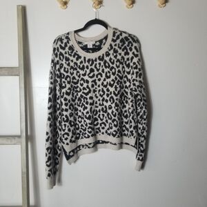 SINCERELY JULES LEOPARD PRINT SWEATER SIZE LARGE